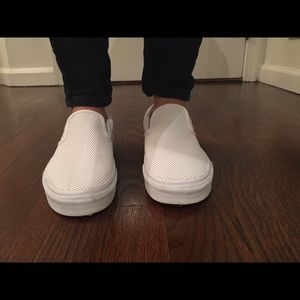 White vans shoes
